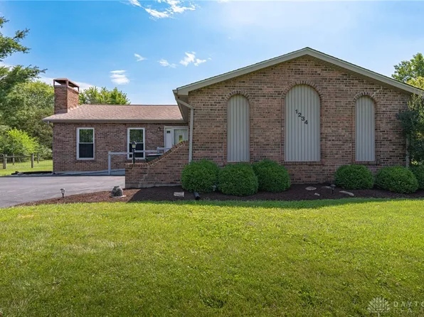 1234 S Farmersville Johnsville Rd, New Lebanon, OH 45345