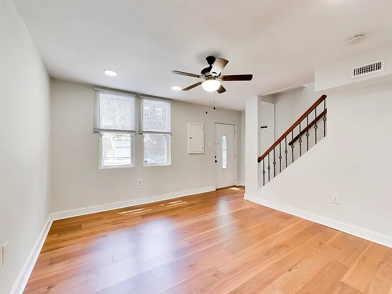 4230 Edson Pl NE — Photo 7
