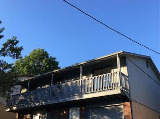 855 Matthews Dr, Fenton, MO 63026