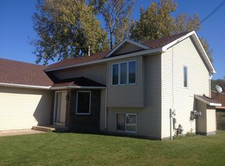 1540 10th Ave, Newport, MN 55055