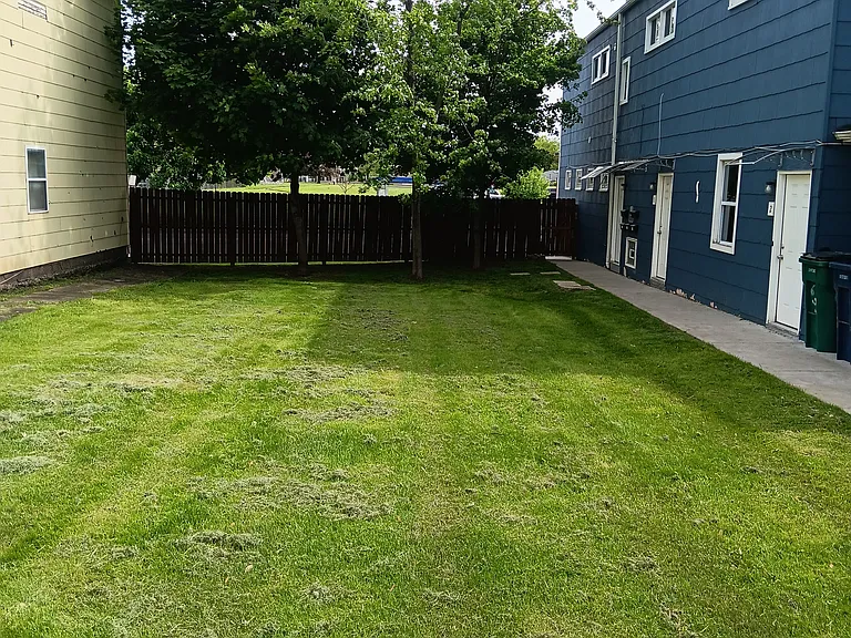 638 Hertel Ave #3A — Photo 15
