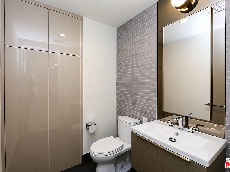 889 Francisco St #2401 — Photo 15