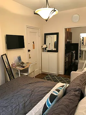 Rented by PennApts | media 43