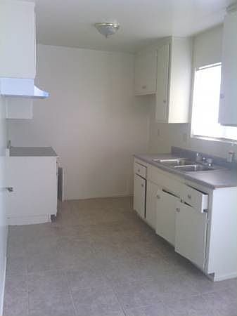 2nd image of 1277 E Lynwood Dr