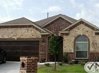 201 Red Eagle Trl, Hudson Oaks, TX 76087