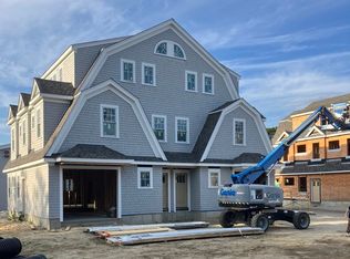 Two Railroad Ave #2, Duxbury, MA 02332