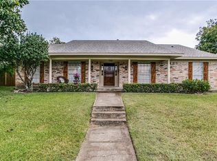 7621 La Risa Dr, Dallas, TX 75248