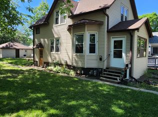 1921 S 68th St, Milwaukee, WI 53219