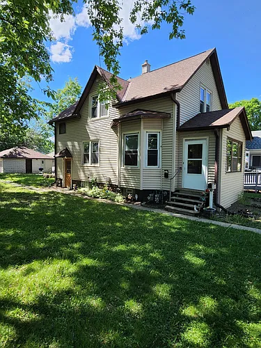 1921 S 68th St #UPPER Photo 1 1921 S 68th St #UPPER Photo 1