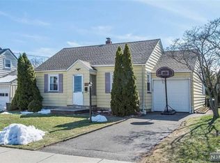 97 Birchwood Ter, Clifton, NJ 07012