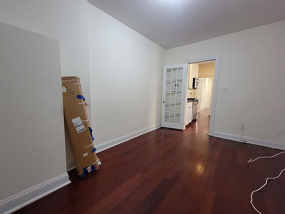 2nd image of 315 E 73rd St #L