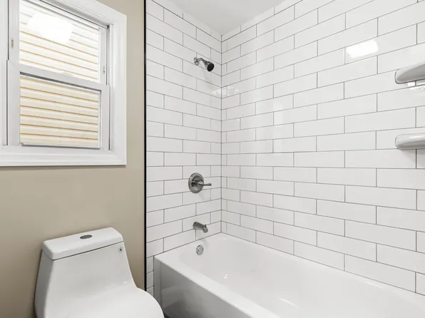 427 5th Street image 12 of 12