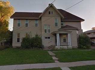 621 W 4th St #4, Appleton, WI 54911