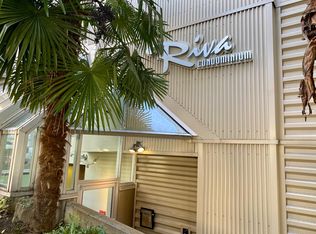 1551 Eastlake Ave E UNIT 105, Seattle, WA 98102