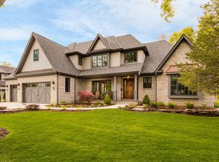 717 Jackson Ave, Naperville, IL