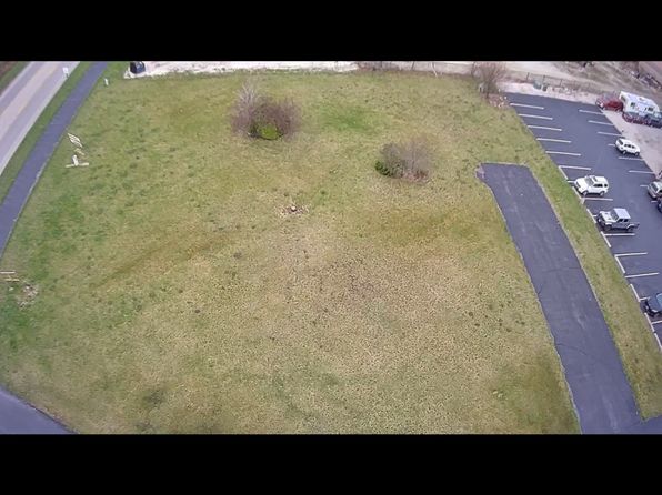 2910 E Division St, Coal City, IL 60416