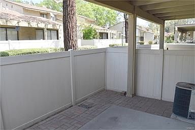 3rd image of 1031 S Palmetto Ave APT C8