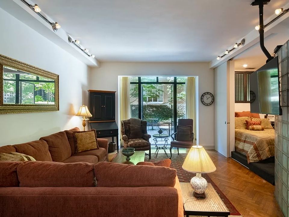 1st image of 24 W 55th St APT 1G