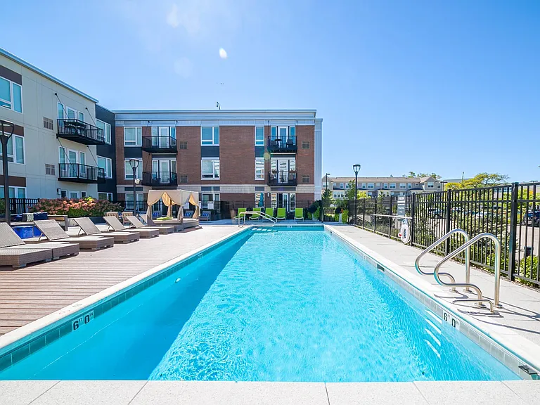 Park 205 Apartments — Photo 14