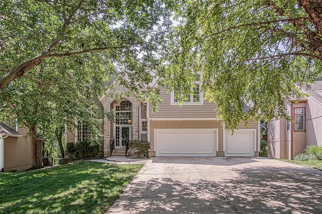7525 W 143rd Ter, Overland Park, KS 66223 MLS 2444166 Zillow