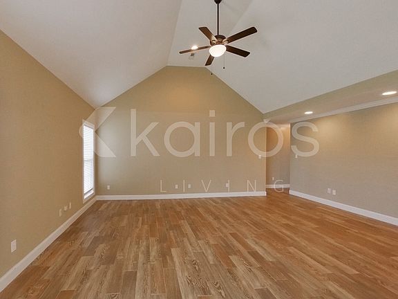 4th image of 94 Cottonwood Dr