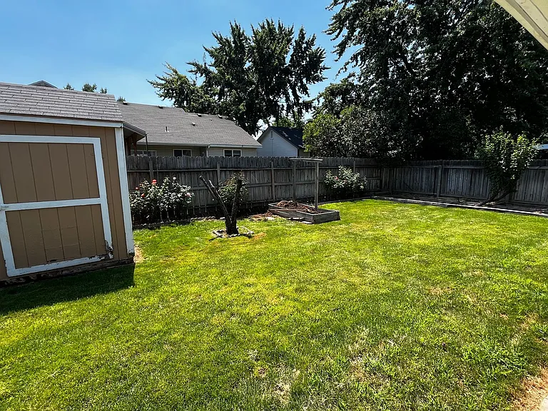 11283 W Glen Ellyn Dr — Photo 25
