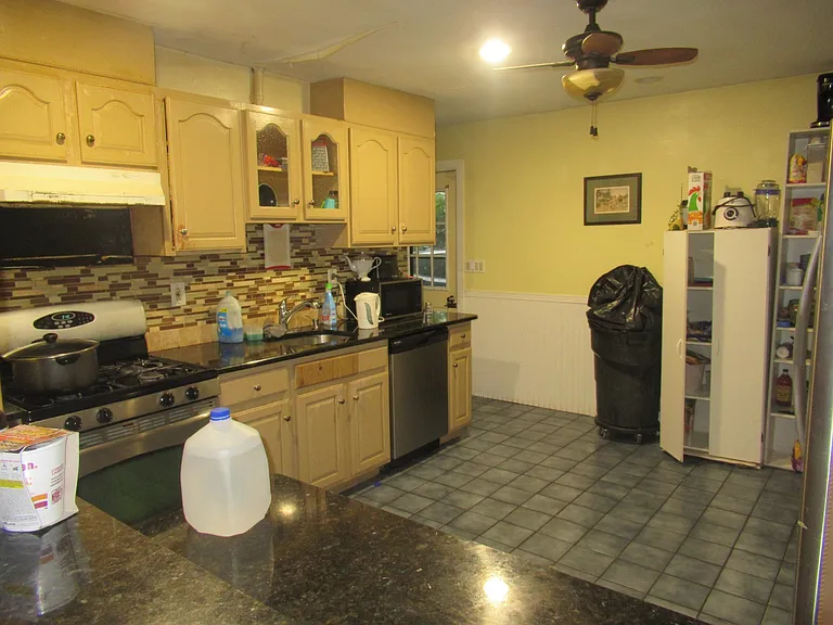 116 Forest Ave — Photo 20