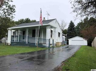 614 Royal Dr, Jackson, MI