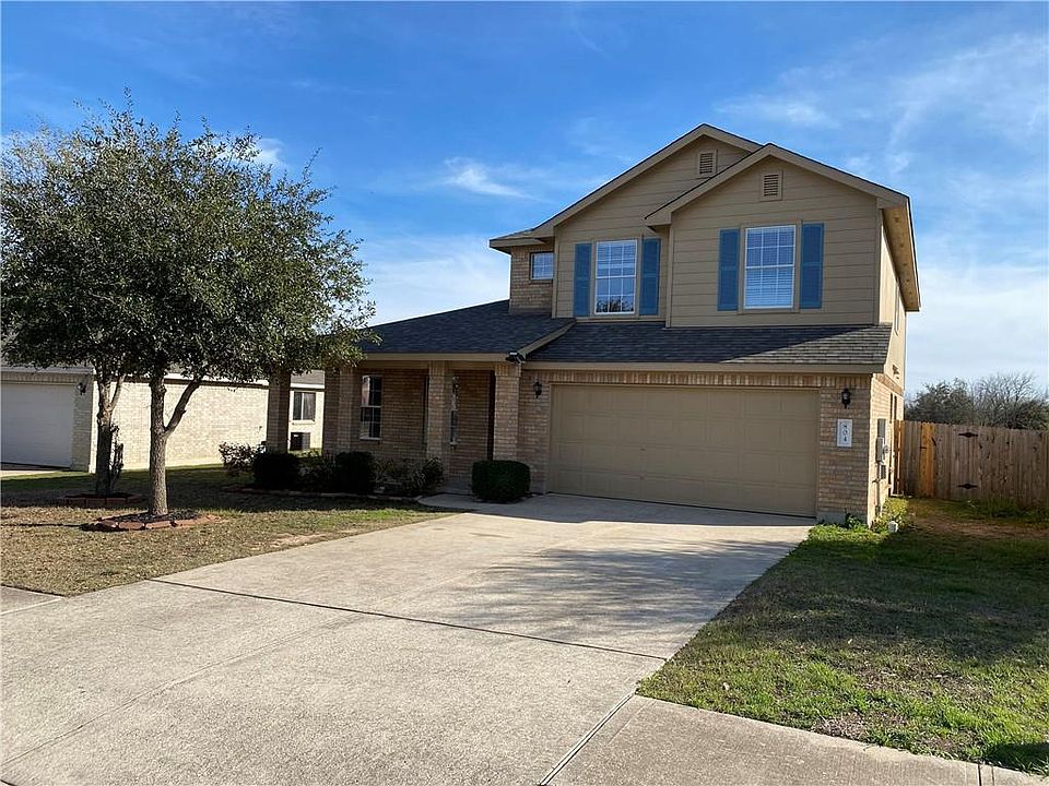 1st image of 804 Sherry Dr