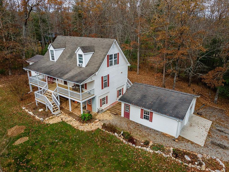 2nd image of 174 Silver Maple Dr