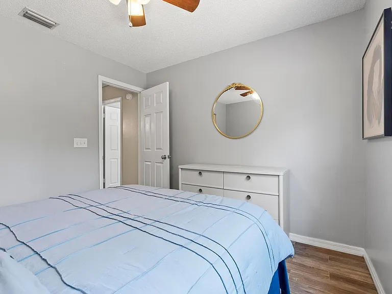 1 Brittany Ln #C — Photo 16