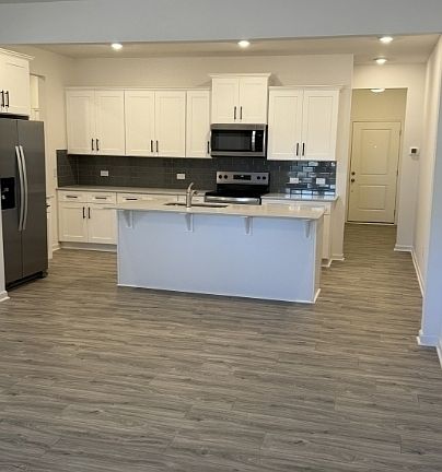 5th image of 6834 Baler Way