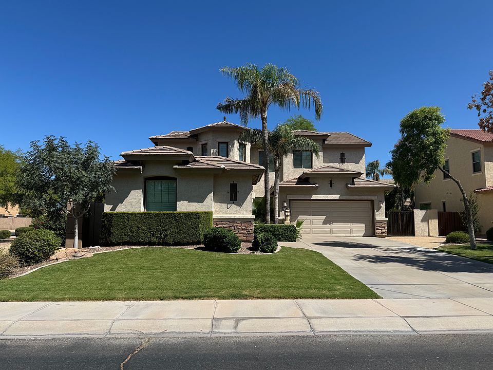 1st image of 164 W Goldfinch Way