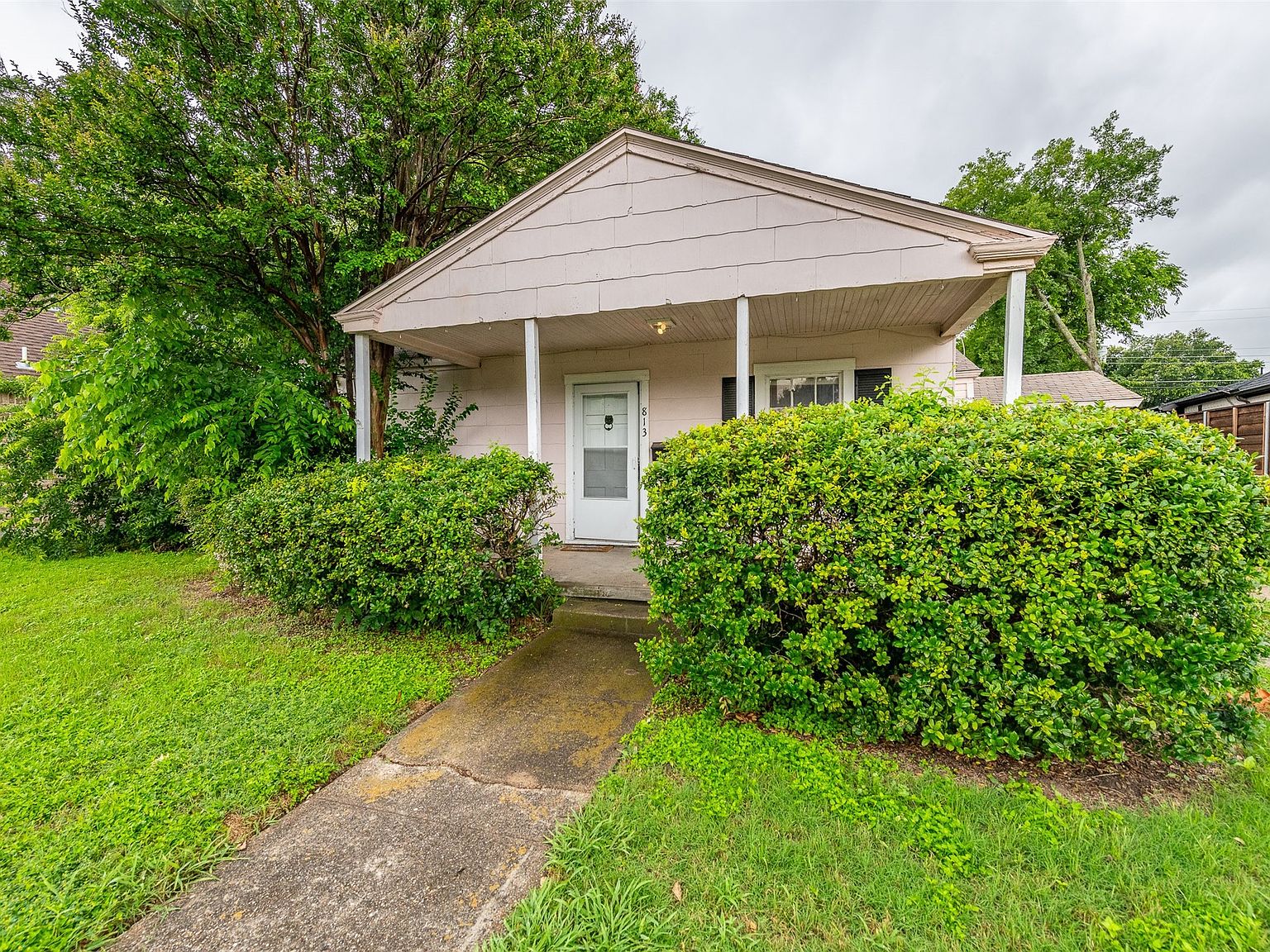 813 Springbrook Dr, Fort Worth, TX 76107 MLS 20637212 Zillow