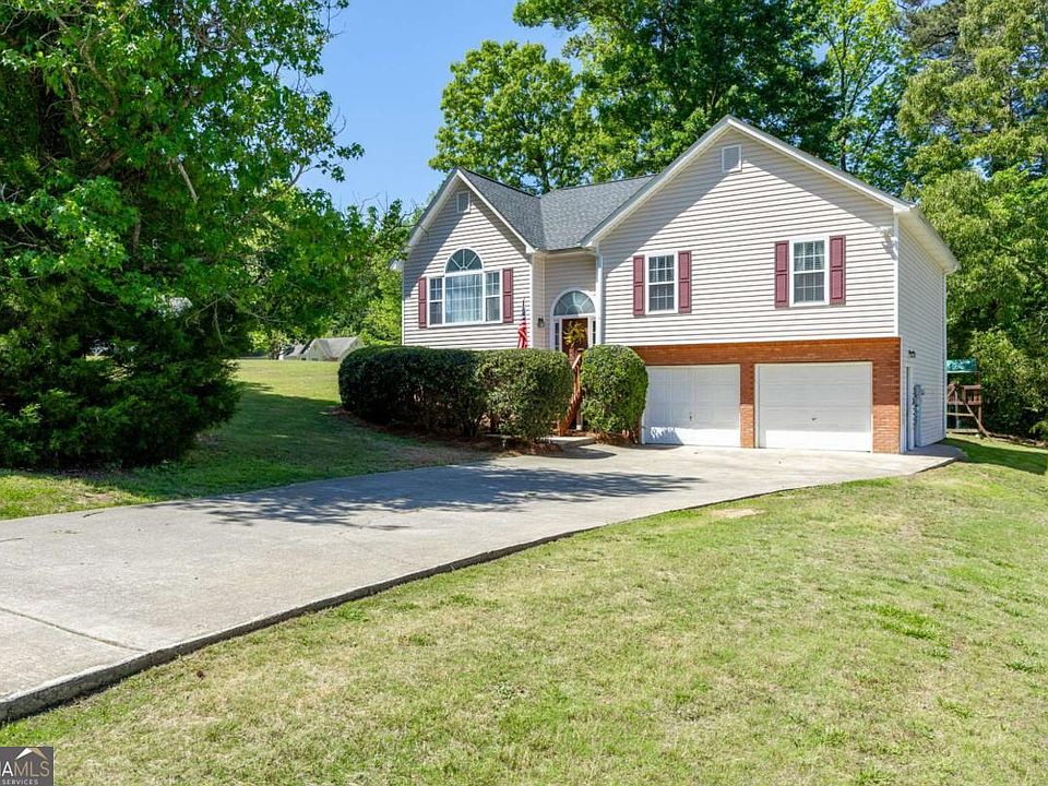 1st image of 151 Aberdeen Pl