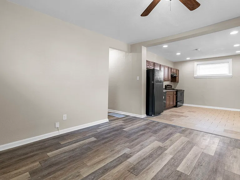 3932 Missouri Ave — Photo 7