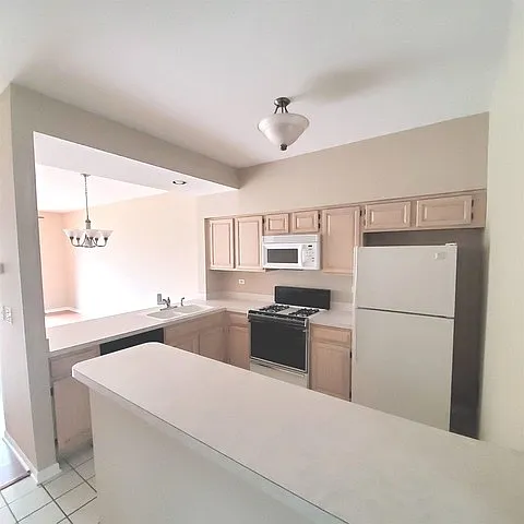 147 Polaris Dr — Photo 4