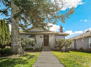 545 NE 89th St, Seattle, WA 98115