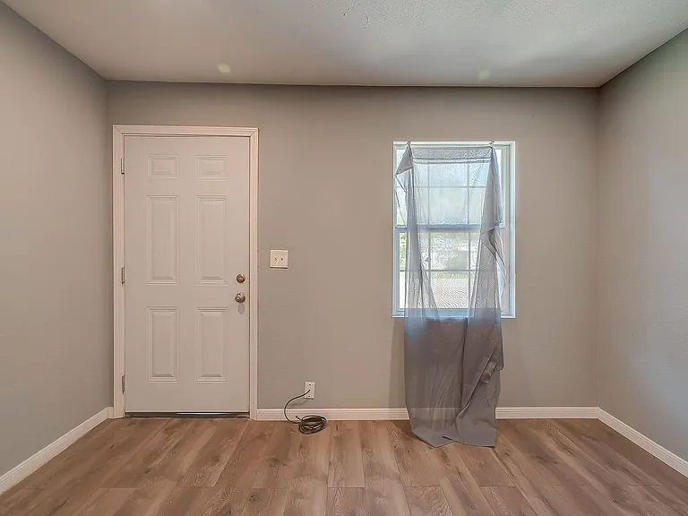 6823 Goforth St — Photo 4