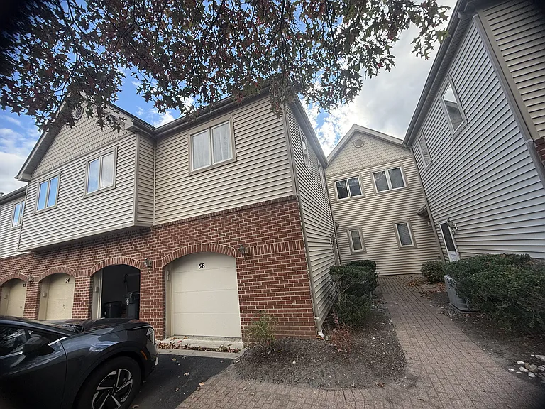 56 Sunrise Dr — Photo 16