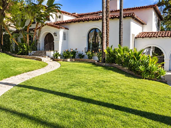 1530 Valley View Rd, Glendale, CA 91202