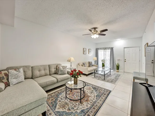 2803 Sarento Place #109, Palm Beach Gardens, FL 33410