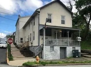 1102 Hay Creek Rd, Birdsboro, PA 19508