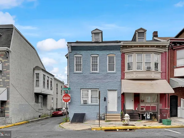 1027 Walnut St, Reading, PA 19601