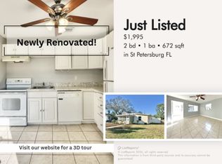 5566 Kelly Dr N, Saint Petersburg, FL 33703