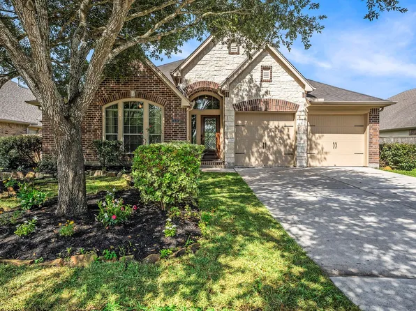 13604 Rainwater Dr, Pearland, TX 77584