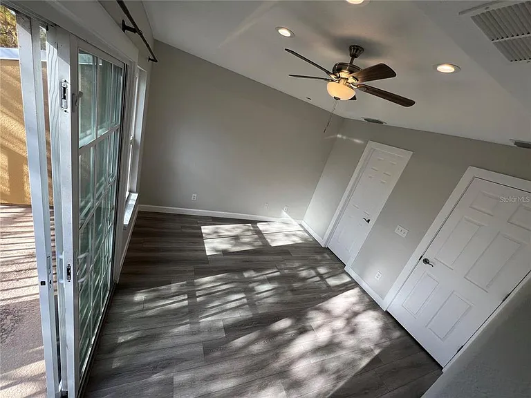 7350 Black Walnut Way — Photo 35