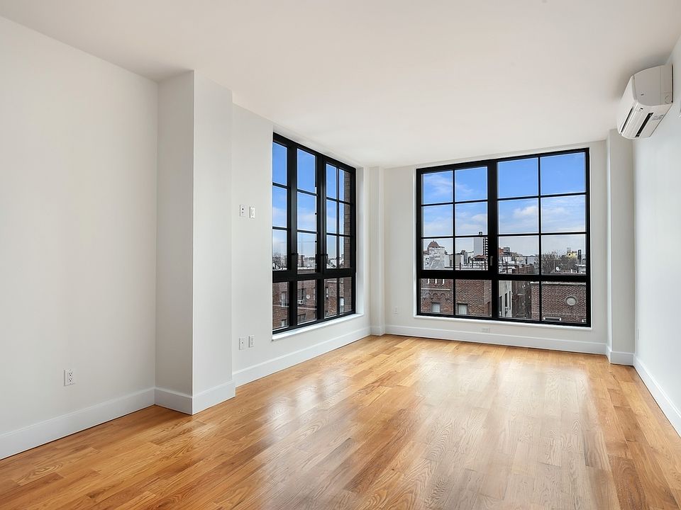 1st image of 2100 Bedford Ave #8D