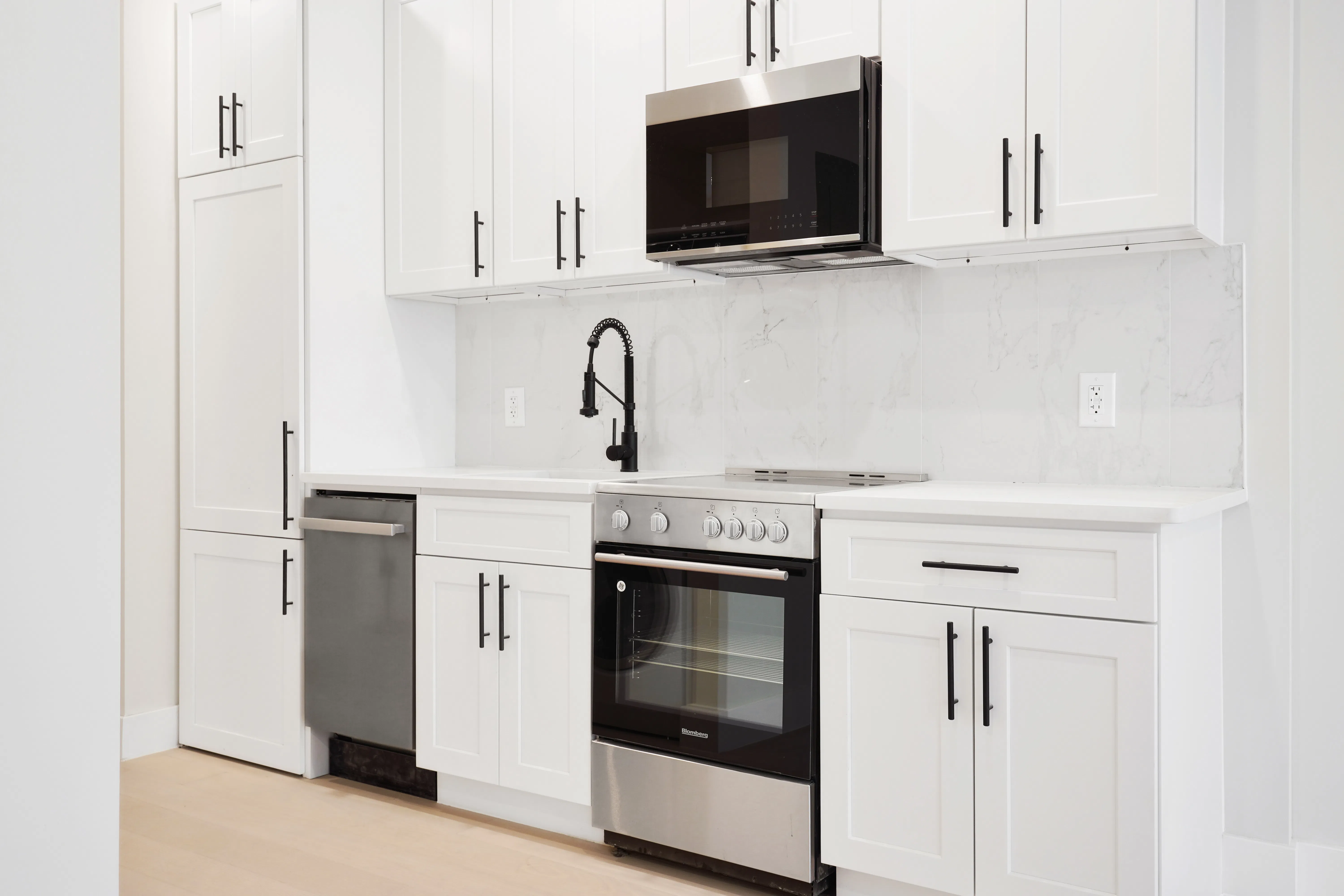 239 East 33rd Street #1B in Kips Bay, Manhattan | StreetEasy