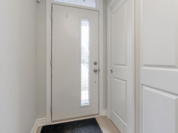 33 Dawson Dr, Collingwood, ON